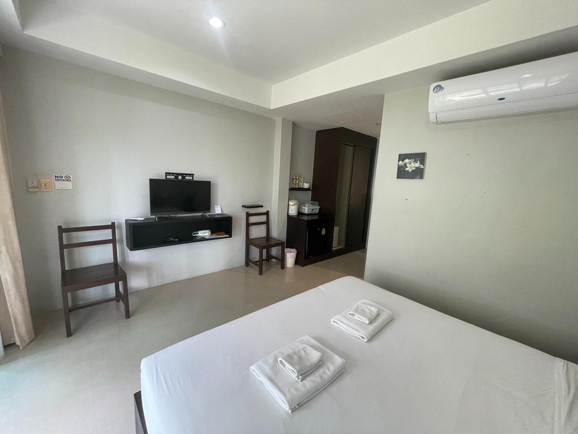 Naiyang Boutique Resort Ban Phak Chit Екстериор снимка