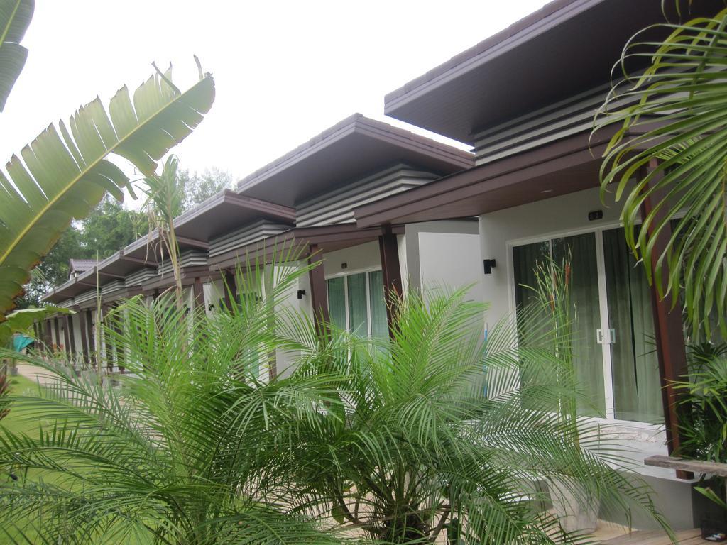 Naiyang Boutique Resort Ban Phak Chit Екстериор снимка